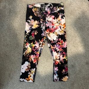 Spalding floral jog/walk/yoga capri.